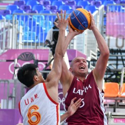 Tokija2020: Basketbols 3X3, LAT-CHN. Foto: LOK/ Ilmārs Znotiņš