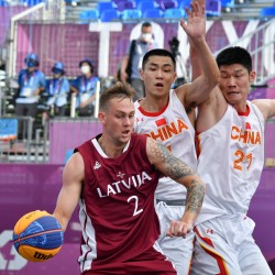 Tokija2020: Basketbols 3X3, LAT-CHN. Foto: LOK/ Ilmārs Znotiņš