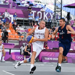 Tokija2020: Basketbols 3x3, LAT-SRB. Foto: LOK/ Ilmārs Znotiņš